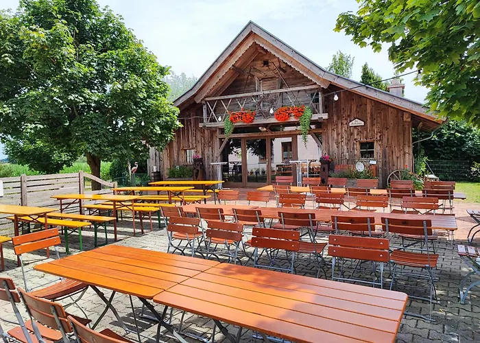 Wirtshaus Zur Bina Szálloda 2*