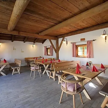 Wirtshaus Zur Bina 2* Vilsbiburg