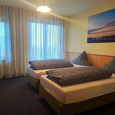 Hotel Wirtshaus Zur Bina 2*